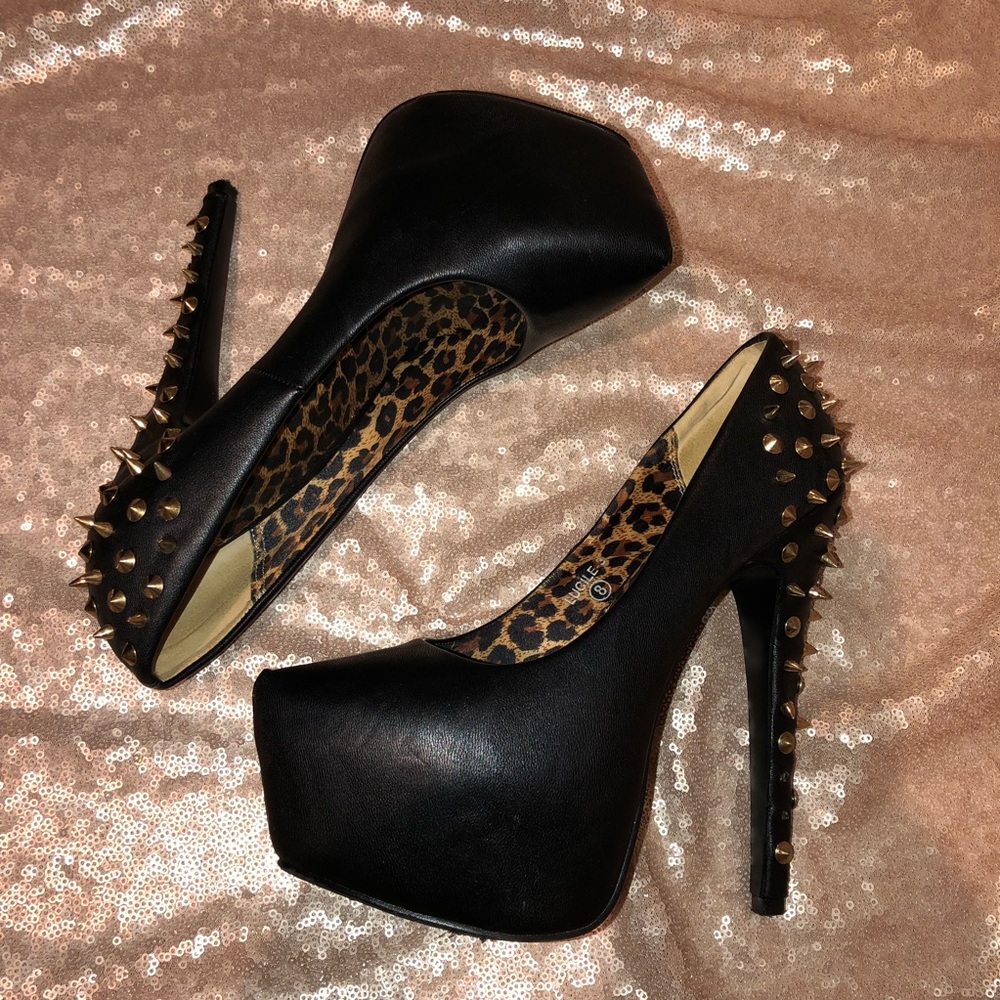 CHARLOTTE RUSSE | Spiked Platforms